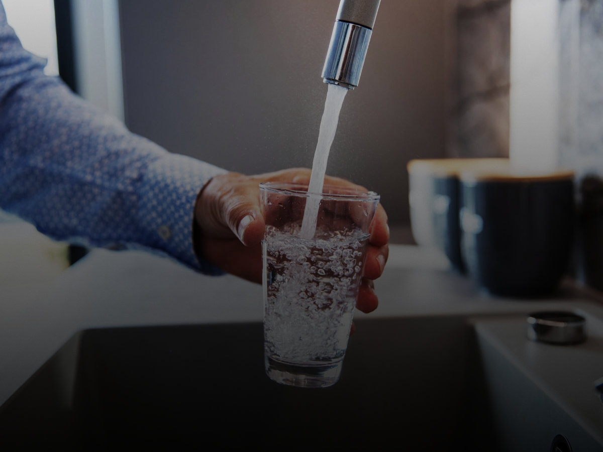 Beneficios de un sistema de purificación de agua para tu hogar